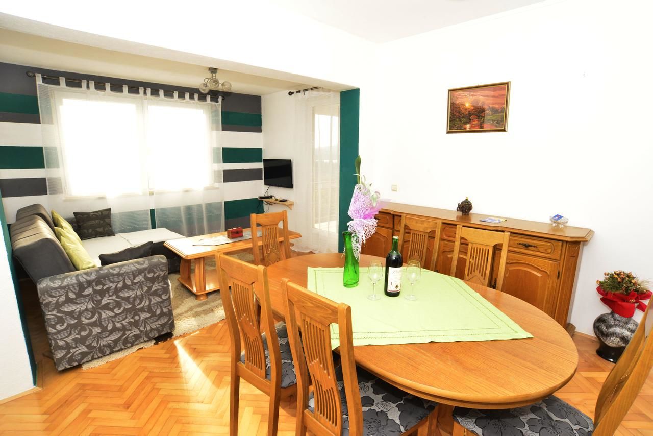 Апартаменты House Sarovic Тиват