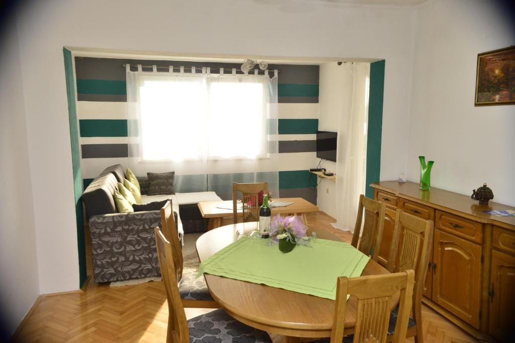 Апартаменты House Sarovic Тиват